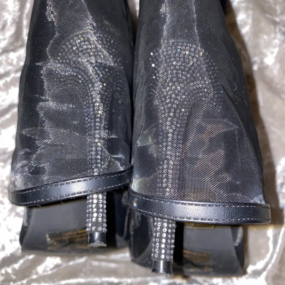 Mesh Booties - Picture 5 of 5